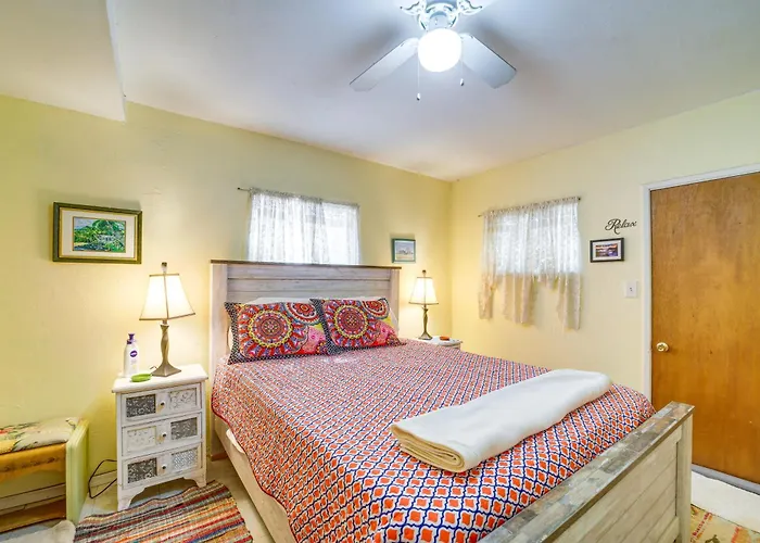 Pines & Porch Vibes: Cool High Country Base Payson